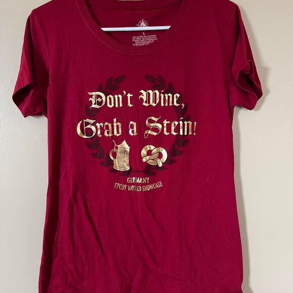 Disney "Don't Wine Grab a Stein" Women's Burgundy and Red T-shirt Size L - Picture 1 of 4